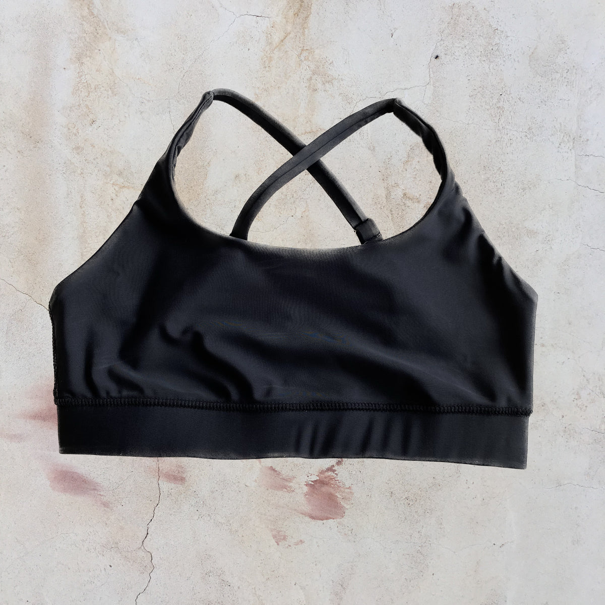 Sustainable sports bra black – Flipflop and Treacle