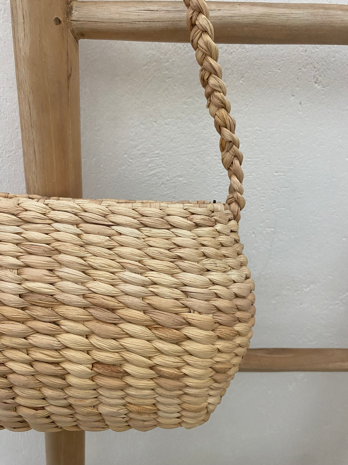 straw handbag