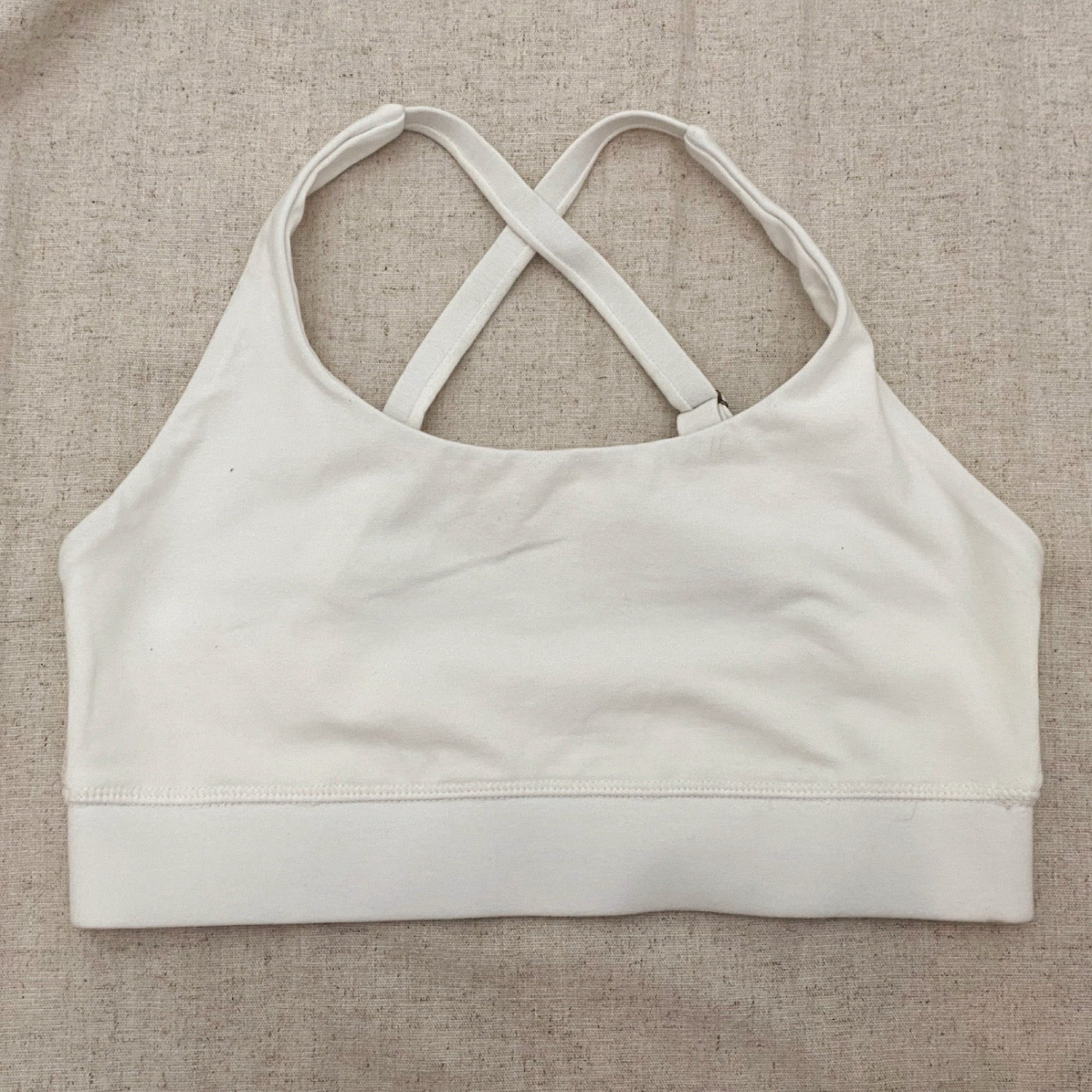 Sustainable sports bra white