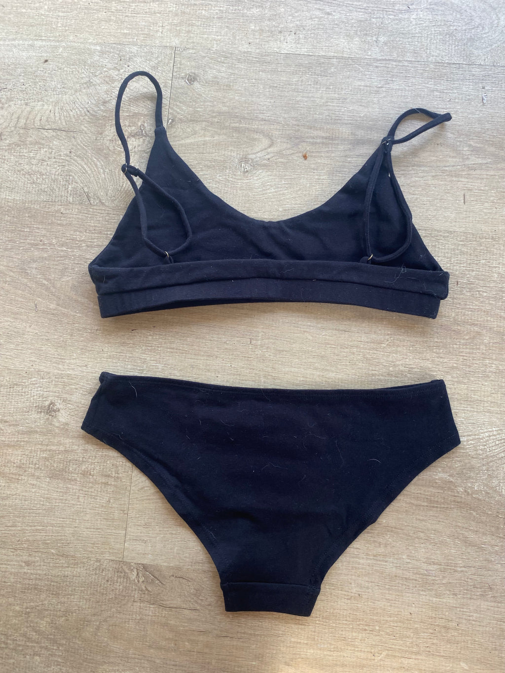 organic cotton pants black