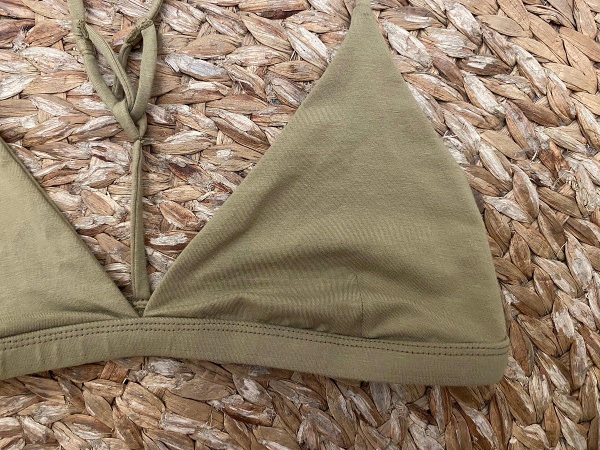 organic cotton t-back olive