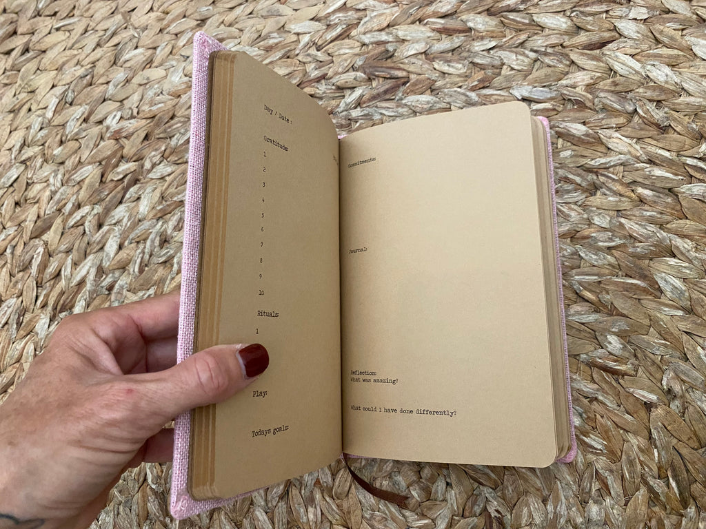 wave journal pink