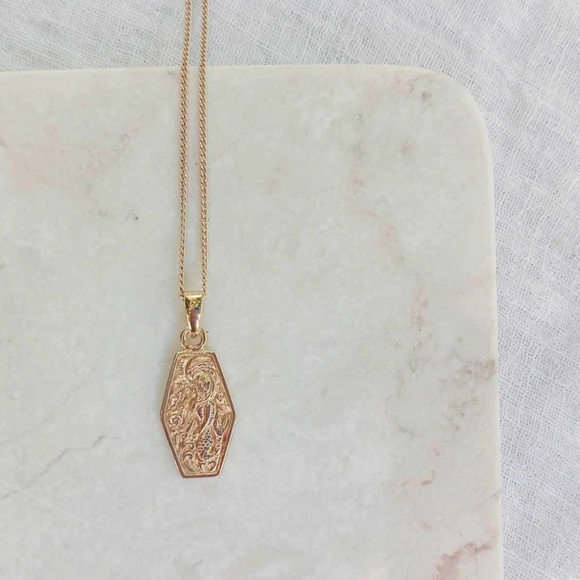 CALLAKAII pendant - Yemaya - gold