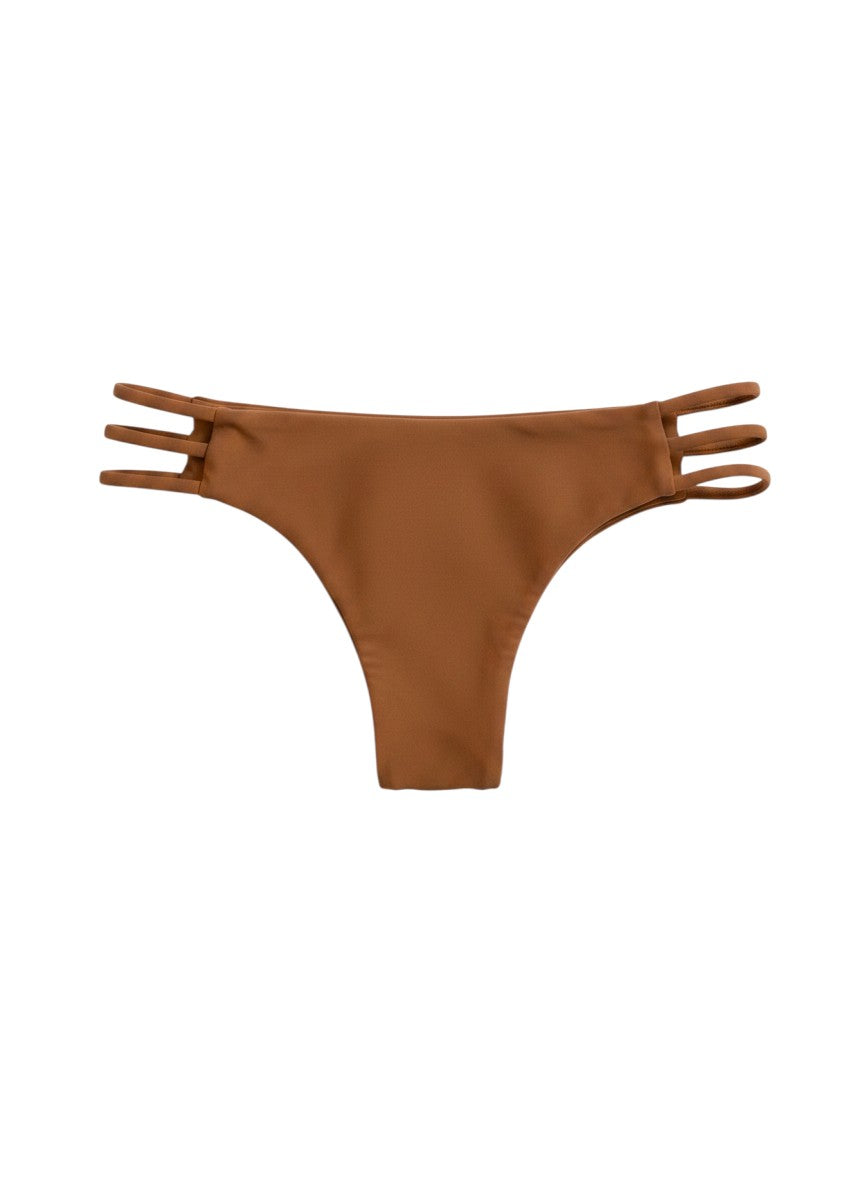 Flipflop and Treacle Sandbar bikini bottom in tobacco brown, featuring a cheeky cut and triple strap detail on the sides. Made from recycled fabric.